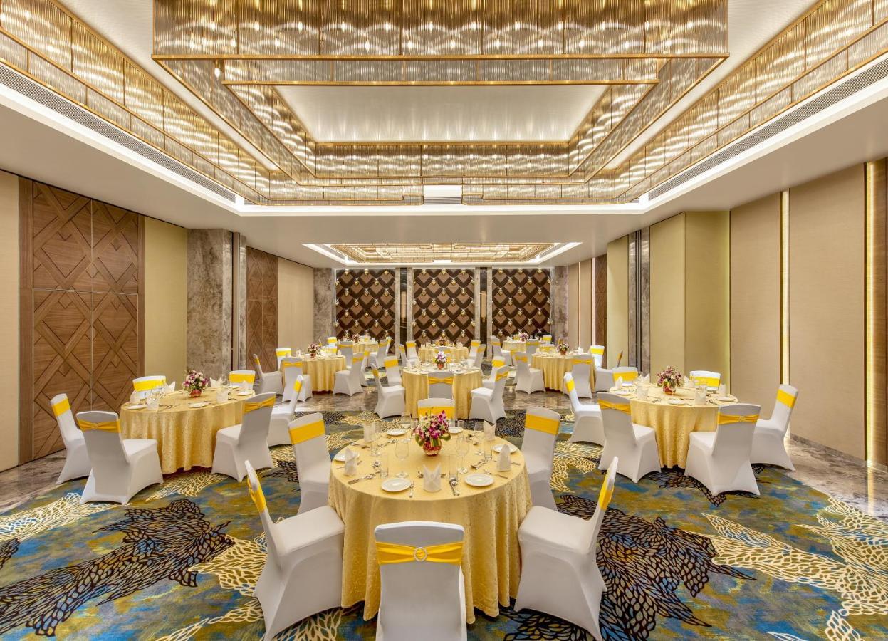 Bellevue Sarovar Premiere Džúnágadh Exteriér fotografie